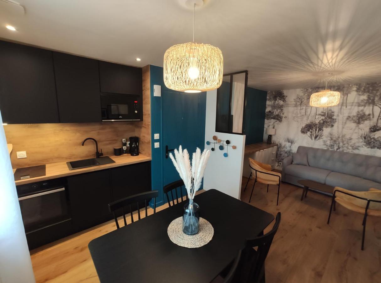 Apartament L'Emeraude - Logement Tout Confort - Wifi - Parking - Centre Ville Vannes Zewnętrze zdjęcie